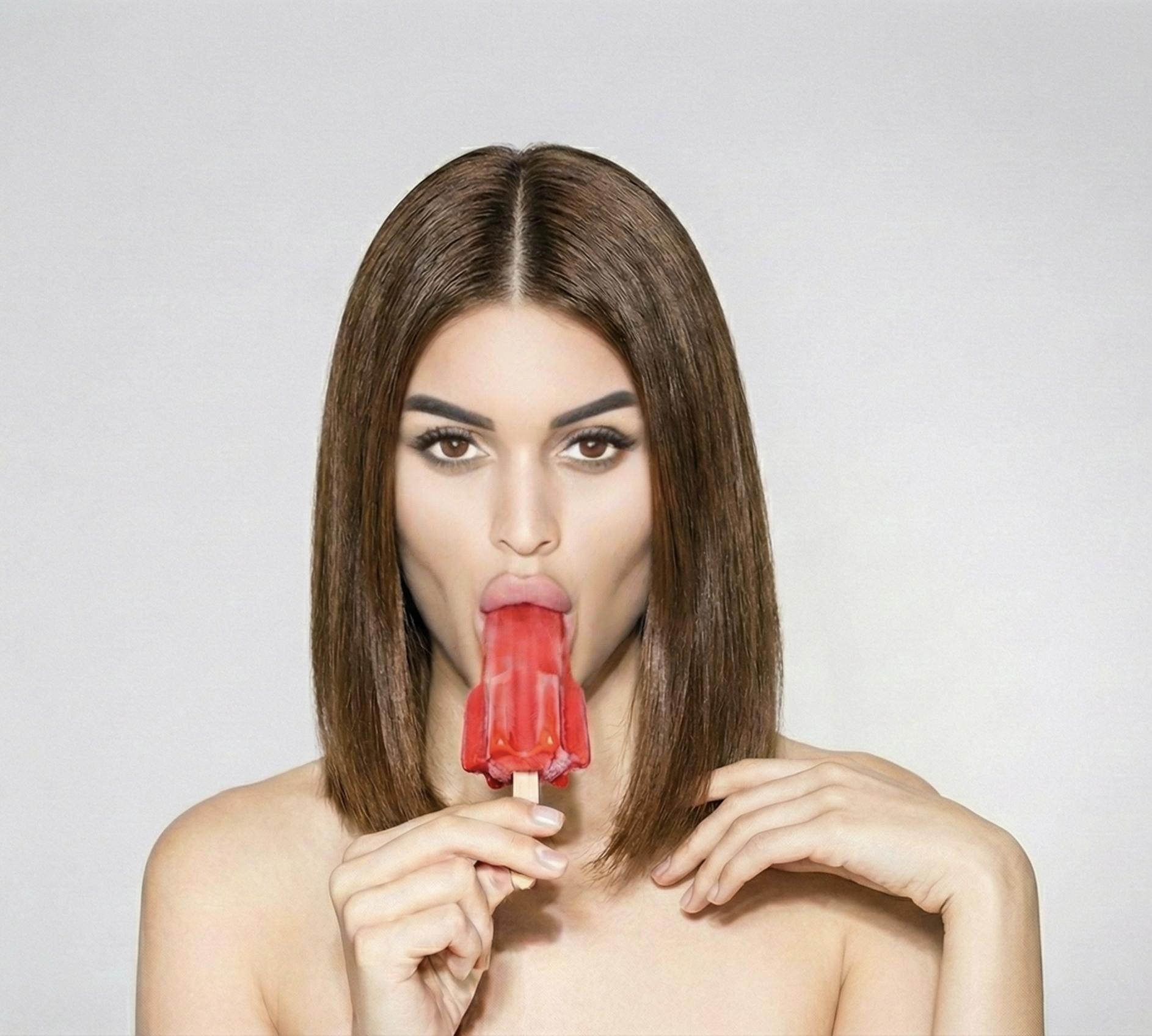 Anonymized mouth occlusion example New Model